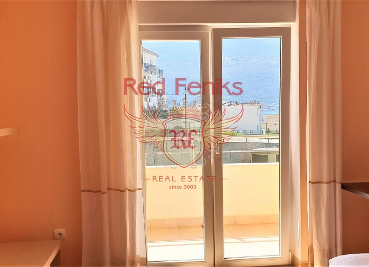 Квартира с двумя спальнями с видом на море рядом с Порто Нови, купить квартиру в Херцег Нови