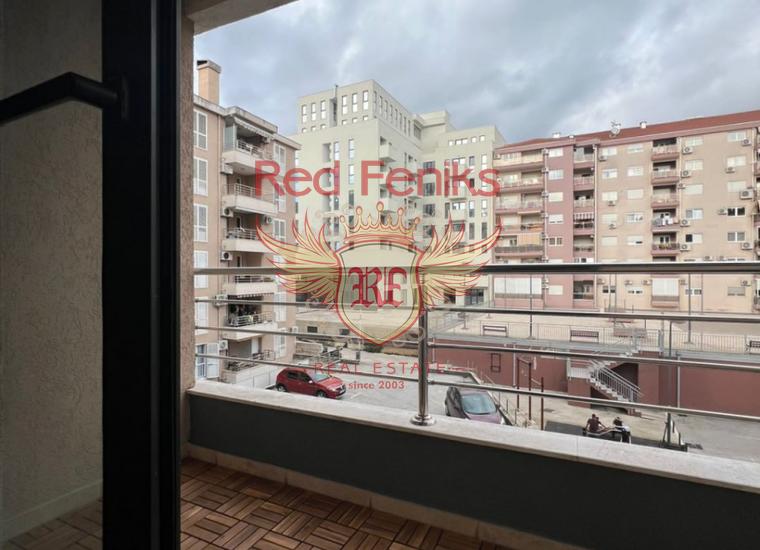 Продается квартира-студия в центре Будвы
Площадь квартиры 24 м2.
