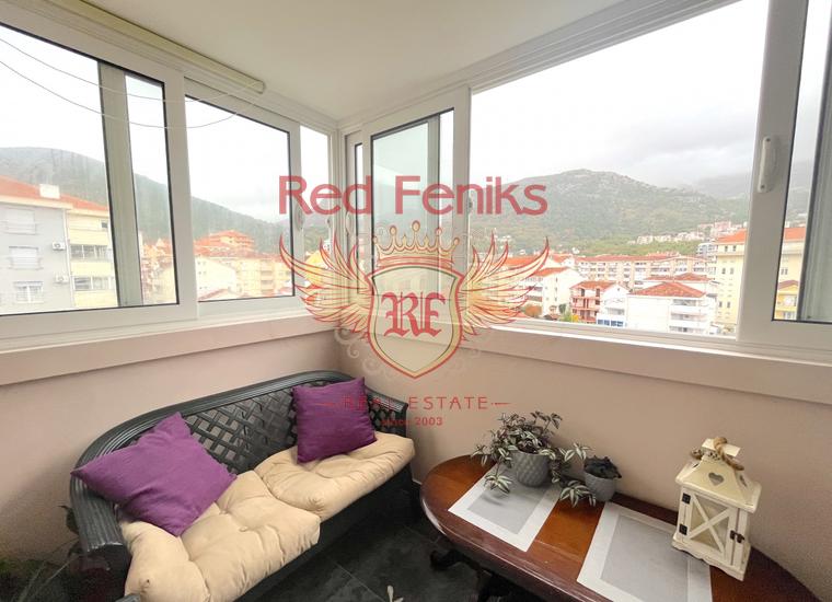 Квартира с двумя спальнями в Будве с видом на горы и море, Квартира в Будва Черногория