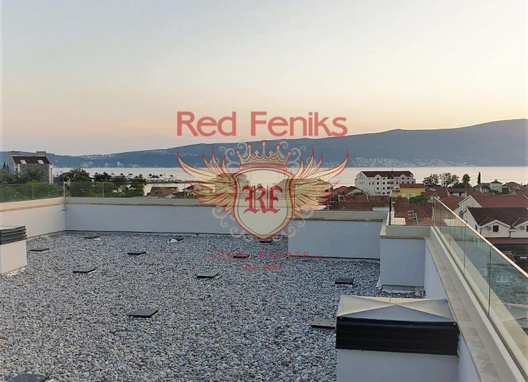 Новый пентхаус с панорамным видом на море в Тивате, Квартира в Регион Тиват Черногория
