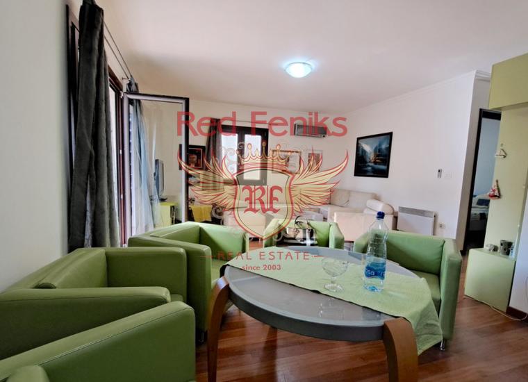 Трехкомнатная квартира в Будве всего в 100 метрах от моря, купить квартиру в Будва