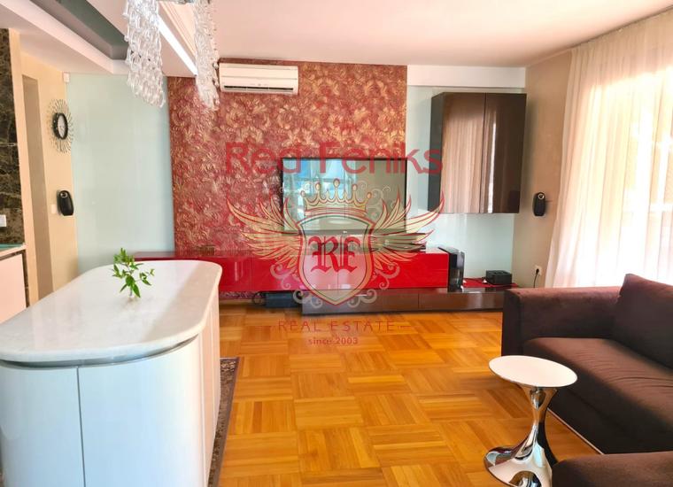 Трехкомнатная квратира выполненная по дизайнпроекту в Бечичах, Квартира в Бечичи Черногория